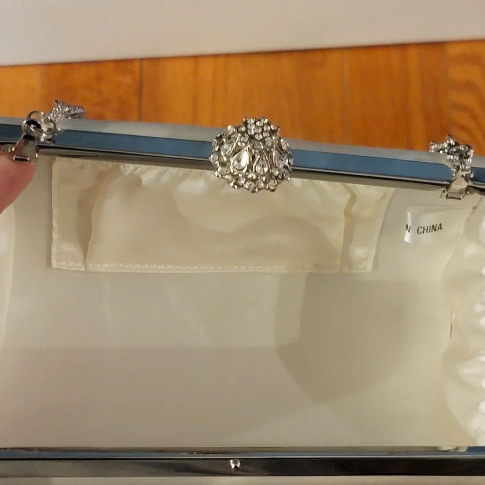 Elegant Bridal/Formal Nordstrom Satin Ivory Small Clutch Bag + Matching Hairpins